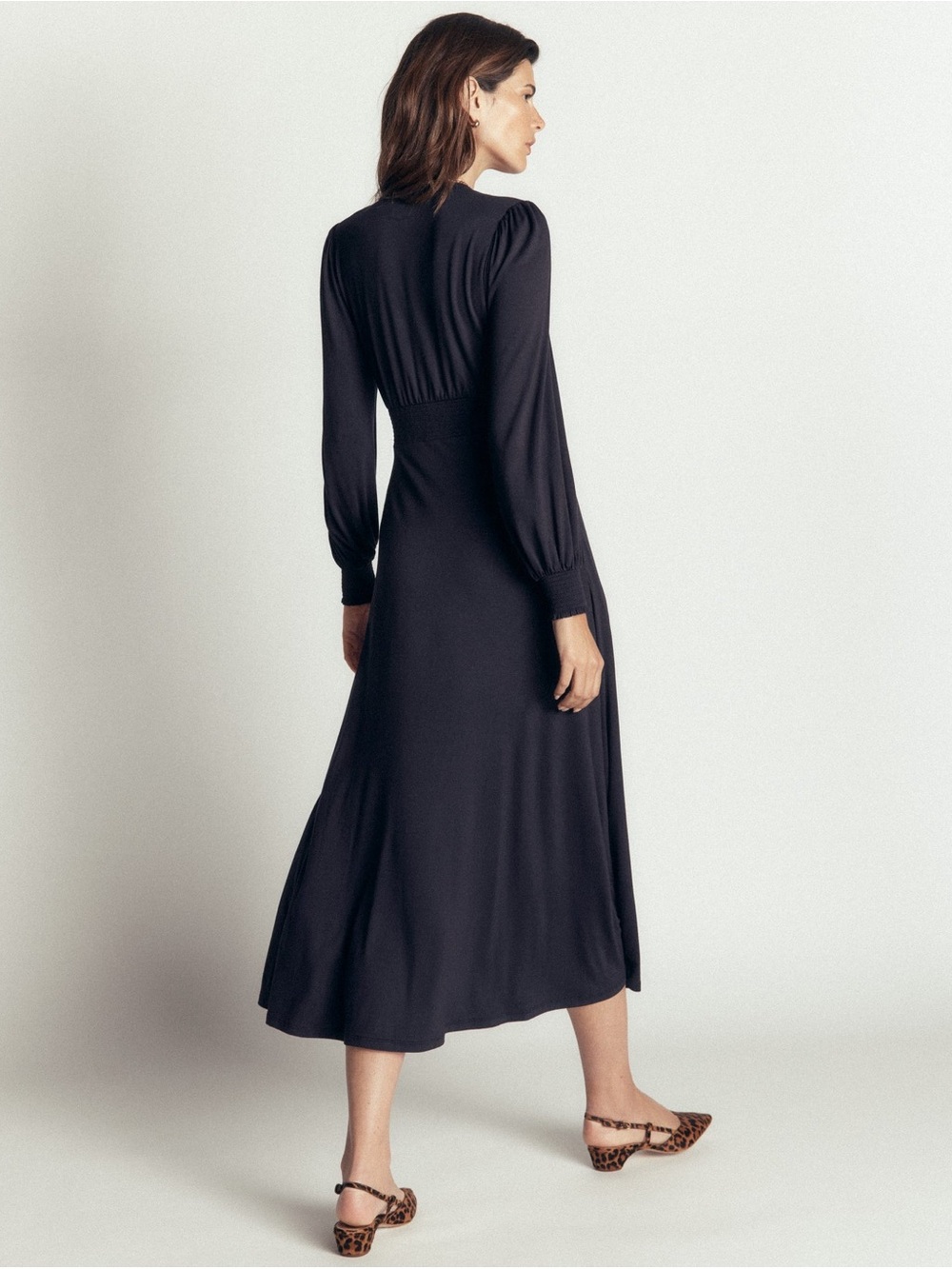 Boden Black V-Neck Long-Sleeve Midi Dress - Picture 3 of 9